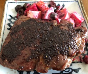 ポークソテー ぶどうマスタード風味　＆　ベトラーヴとじゃがいものサラダ
