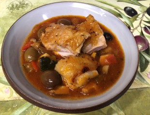 ラタトゥイユとオリーヴのチキン煮込み